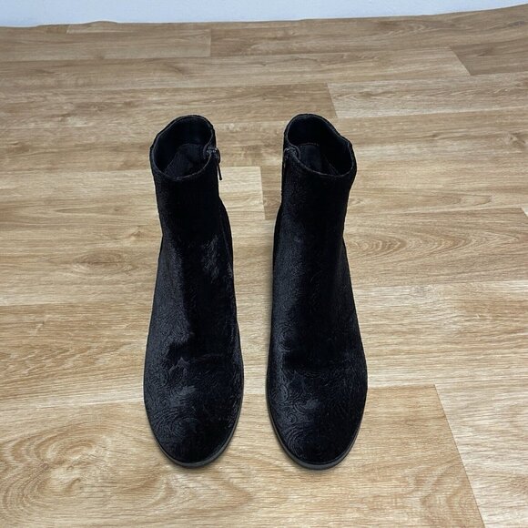VANELI ZEDA BLACK VELVET BOOTS BOOTIES FLORAL WOMENS SIZE 8.5 MINIMALIST CLASSIC - Picture 4 of 10